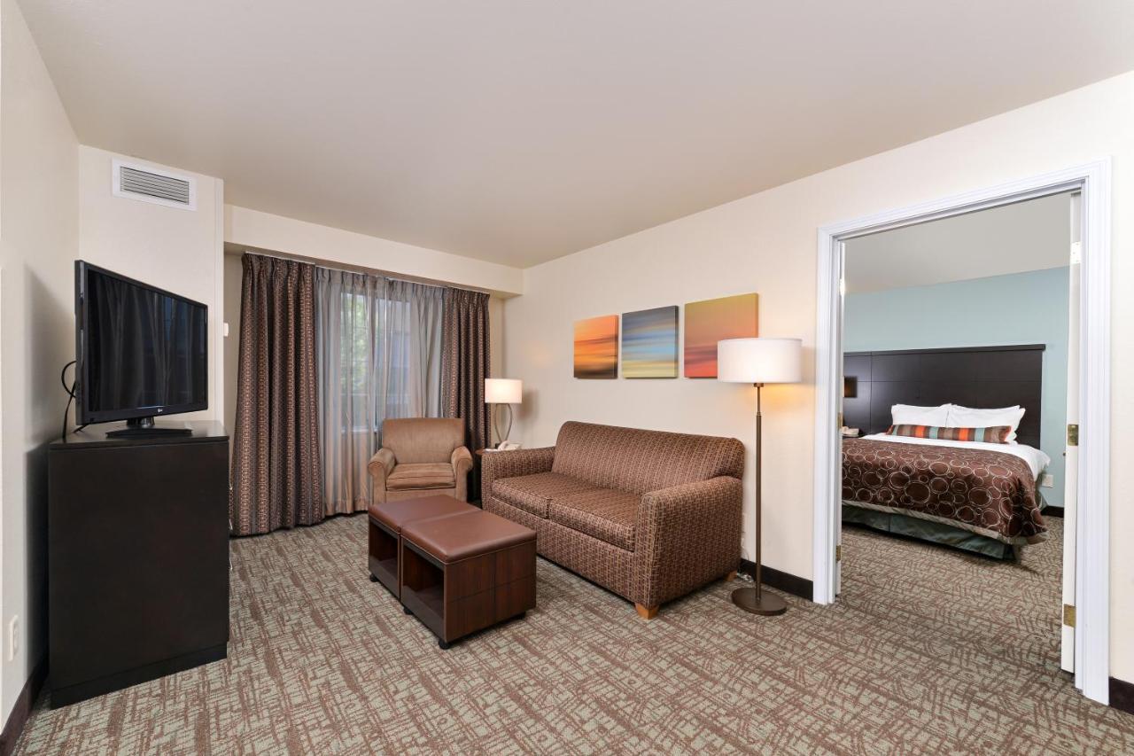 Staybridge Suites Sioux Falls At Empire Mall, An Ihg Hotel Exteriör bild