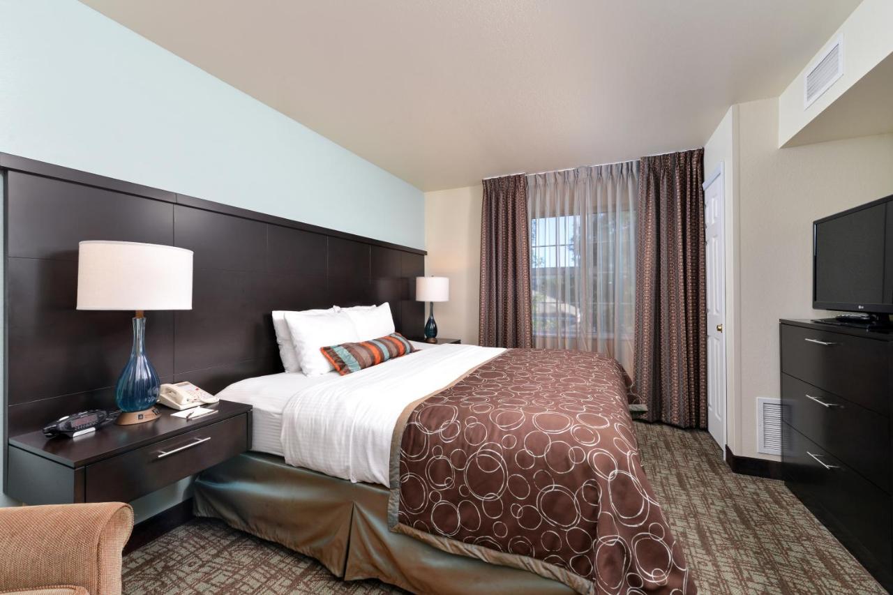 Staybridge Suites Sioux Falls At Empire Mall, An Ihg Hotel Exteriör bild