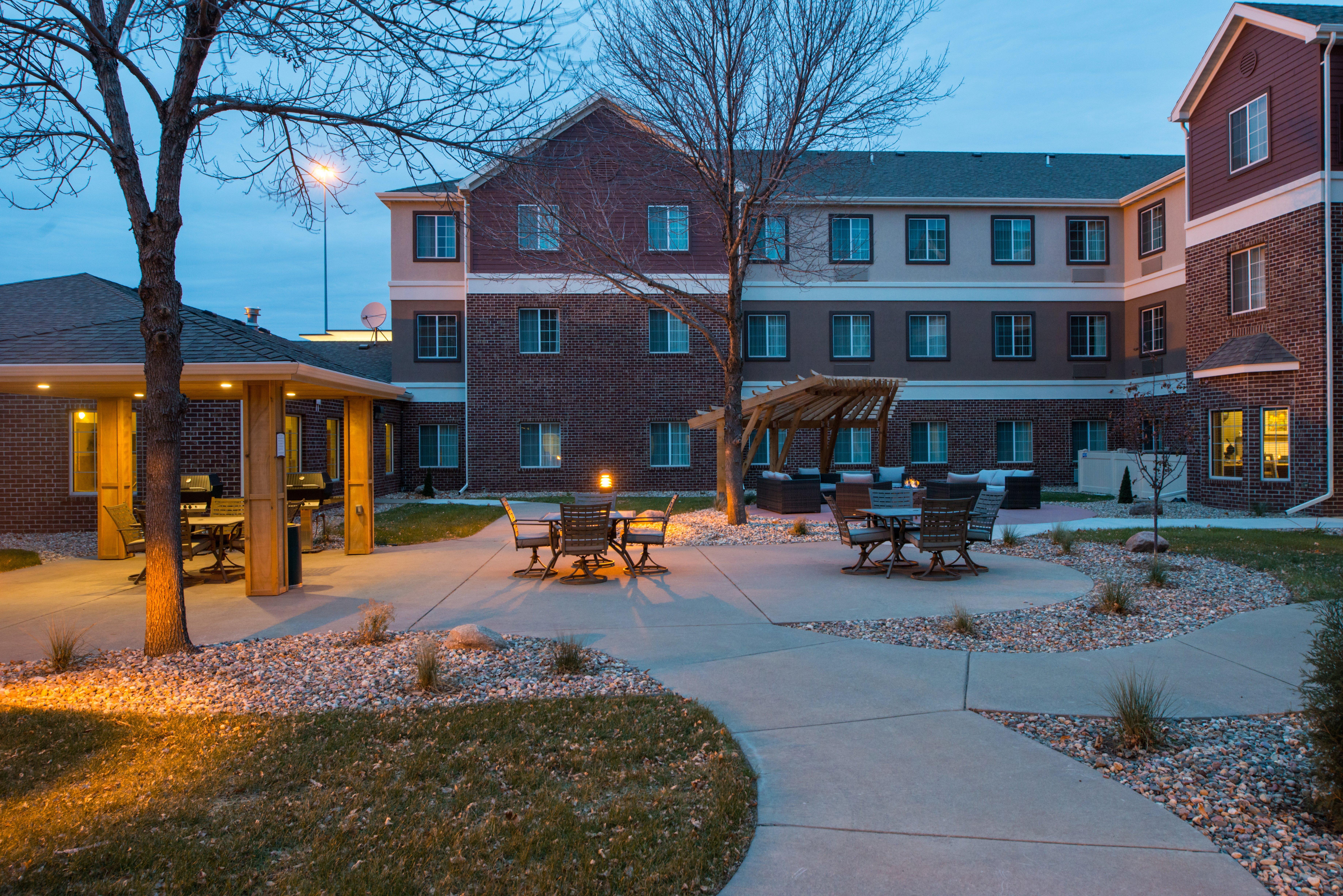 Staybridge Suites Sioux Falls At Empire Mall By Ihg Exteriör bild