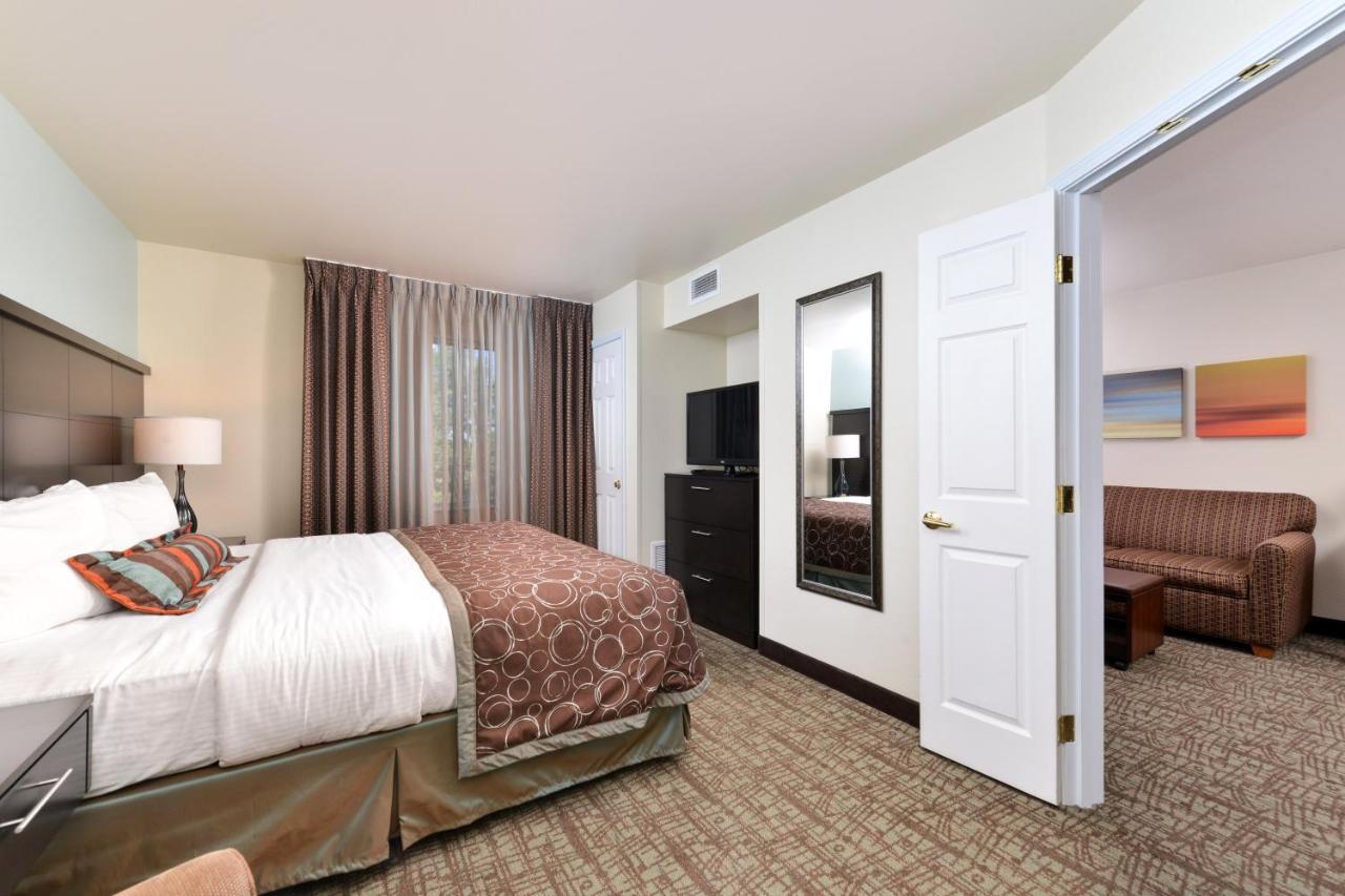 Staybridge Suites Sioux Falls At Empire Mall, An Ihg Hotel Exteriör bild